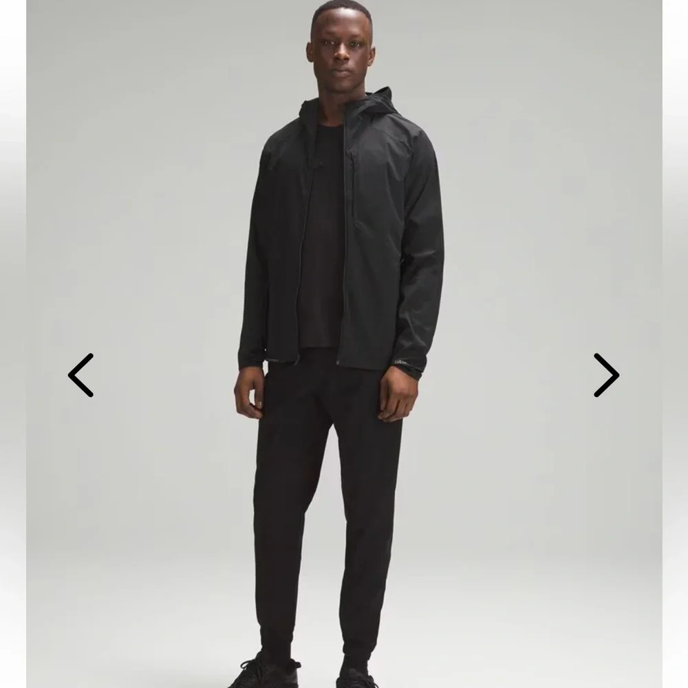 Lululemon Fast and Free Jacket - Picture 15 of 15